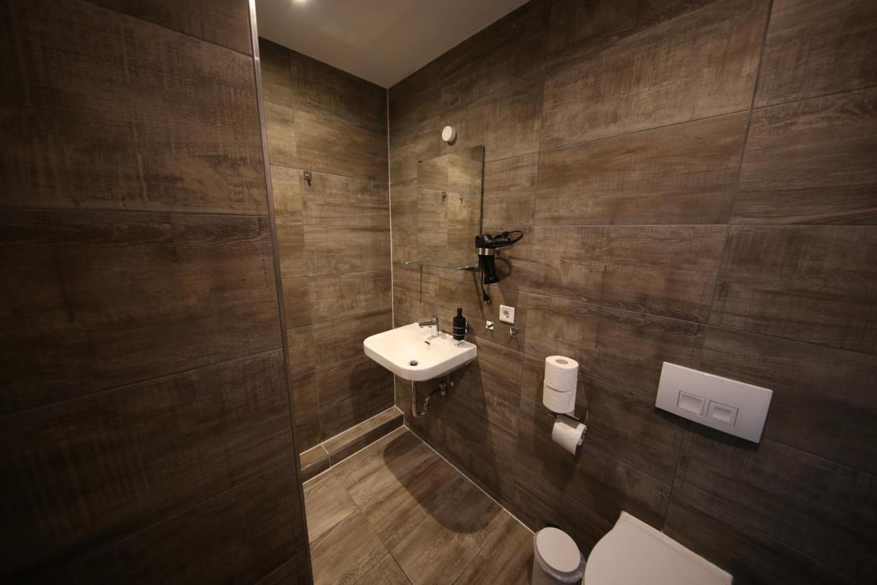 LUXOMES - Aparthotel Zentrum Neurenberg Buitenkant foto